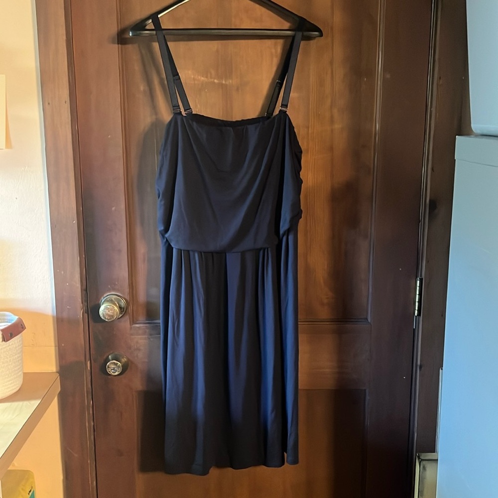 18/20 LANE BRYANT NAVY BUILT IN BRA DRESS NWT